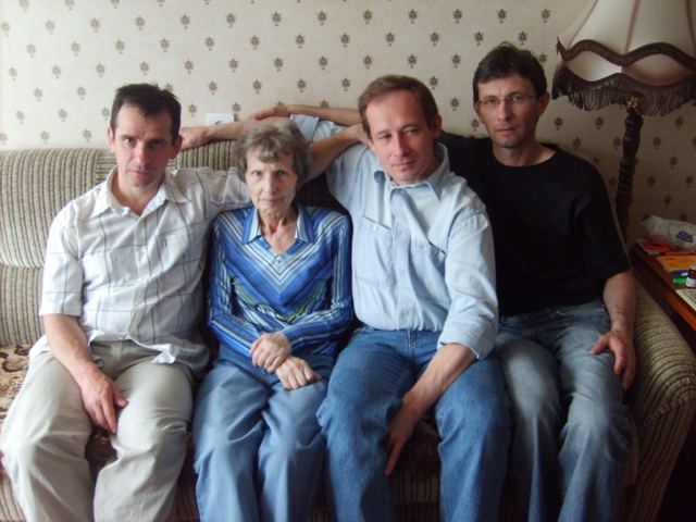 s5000300-1.jpg s5000300-1.jpg