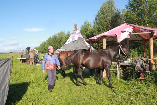 khangar_2013_40_3.jpg